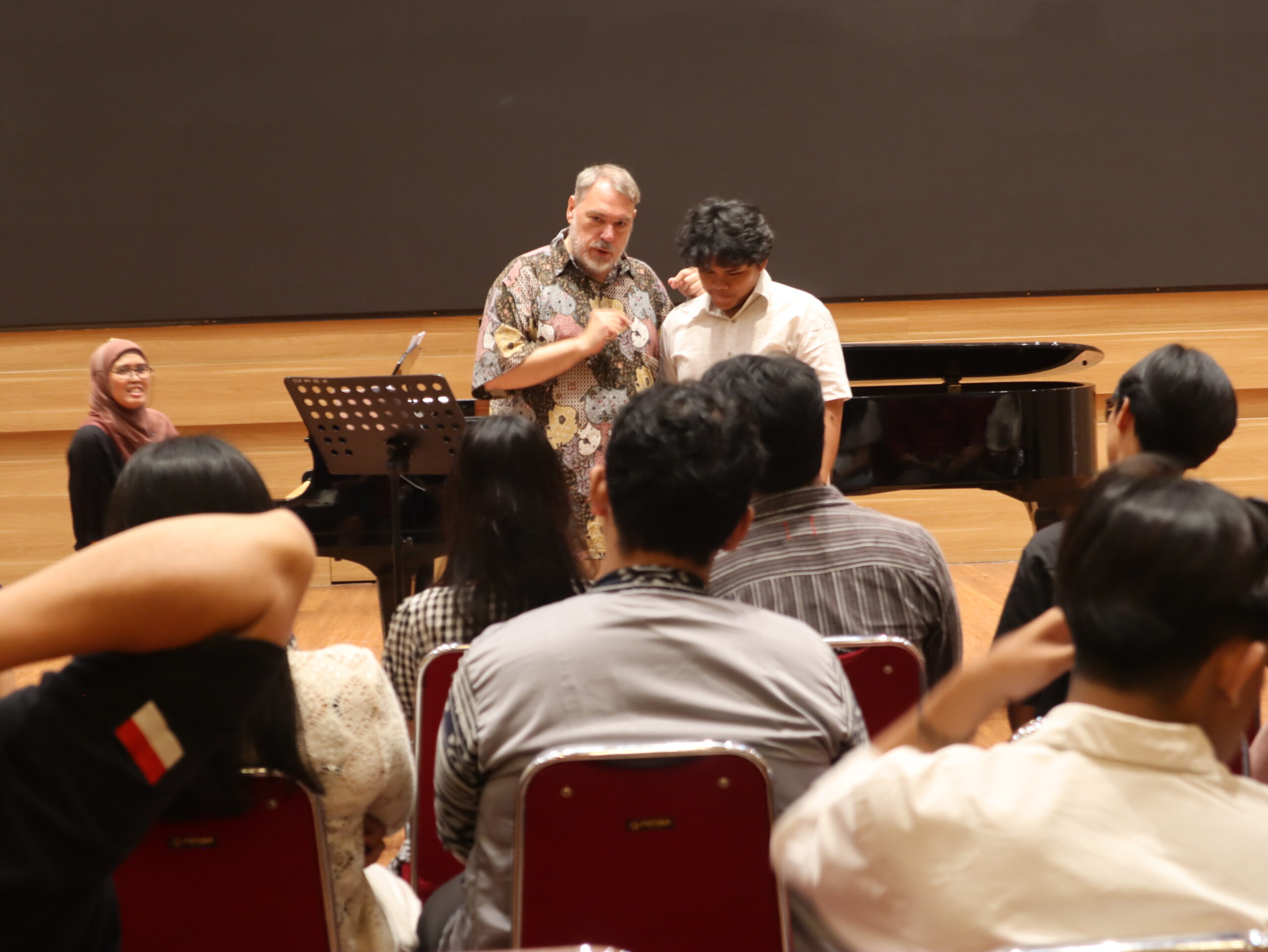 Vocal Masterclass oleh Christophorus Stamboglis